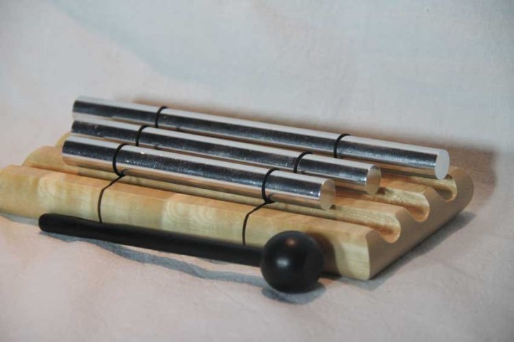 (Bild für) Klangstab trio Stannard - zum Schließen ins Bild klicken