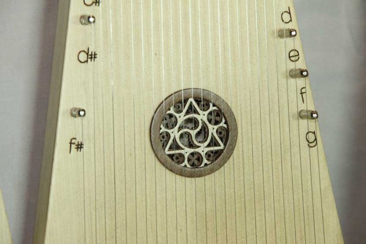 psaltery - Click Image to Close